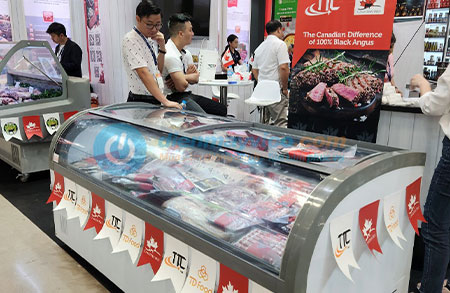 Khach-thue-tu-dong-sieu-thi-tai-trien-lam