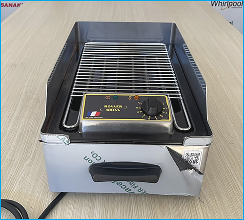 Anh-dai-dien-lo-nuong-dien-don-roller-grill-140