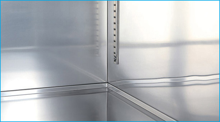 Nội ngoại thất tủ đông KF45-2 bằng thép không gỉ bền đẹp, sáng bóng
