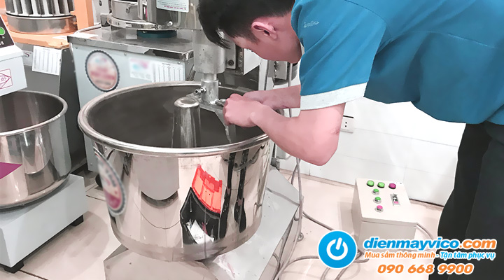 Giới thiệu dịch vụ bảo trì máy trộn bột công nghiệp