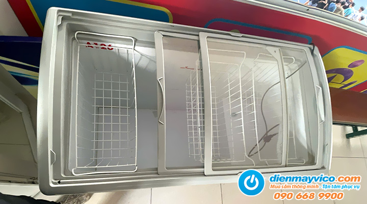 Bên trong của Thanh lý tủ đông kem kính lùa The Cool TC348CG