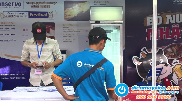 Cho thuê tủ đông đứng 1 cánh kính tại sự kiện triển lãm